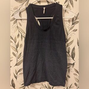 Athleta Momentum Gradient Heather Tank Top | Small